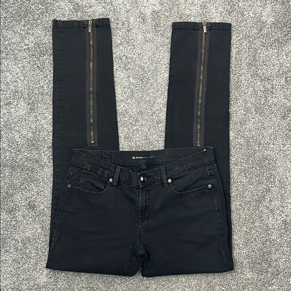 BCBG MAX AZRIA “May” Skinny Jean w/ Back Leg Zipper - Womens 30 X 32